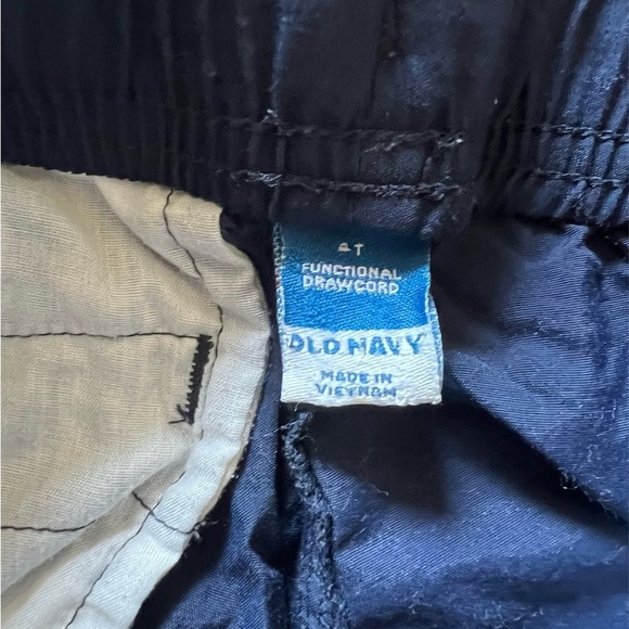 Old Navy Boys Navy Drawstring Cargo Shorts | 4T - Picture 3 of 4
